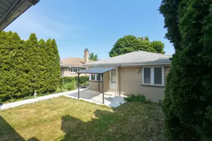 [Address not provided], Skokie, IL 60076 - Photo 16