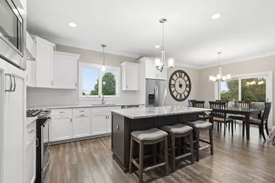 11251 Pinecrest Court, Orland Park, IL 60467 - Photo 8