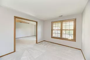 216 Stoneybrook Ln, Bloomingdale, IL 60108 - Photo 14