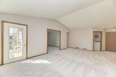 216 Stoneybrook Lane #2D, Bloomingdale, IL 60108 - Photo 6