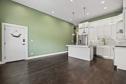 3101 N California Avenue #1S, Chicago, IL 60618 - Photo 4