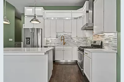 3101 N California Avenue #1S, Chicago, IL 60618 - Photo 8