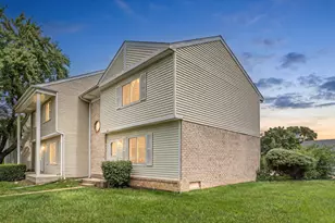 414 Gainsborough Ct, Bolingbrook, IL 60440 - Photo 1