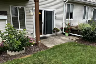 2117 Orchard Ln, Carpentersville, IL 60110 - Photo 18