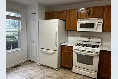 2117 Orchard Lane #2117, Carpentersville, IL 60110 - Photo 4