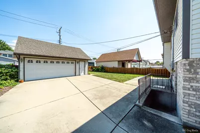 10325 S Whipple Street, Chicago, IL 60655 - Photo 24