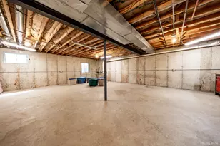 10325 S Whipple St, Chicago, IL 60655 - Photo 22