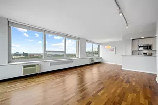 88 W Schiller St, Chicago, IL 60610 - Photo 8