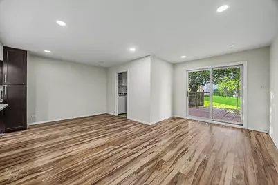 2102 Stanley Court, Schaumburg, IL 60194 - Photo 8