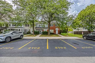 2102 Stanley Ct, Schaumburg, IL 60194 - Photo 1