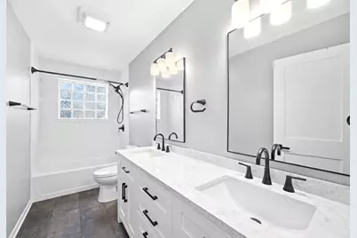 33 Cranbrook Drive, Des Plaines, IL 60016 - Photo 10