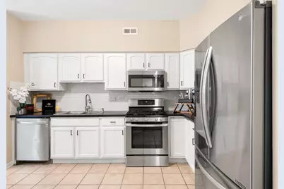 2321 Georgetown Circle #2321, Aurora, IL 60503 - Photo 6