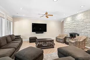 51 Ford Ln, Naperville, IL 60565 - Photo 56