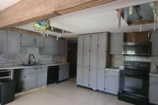 405 Marion St, Warsaw, IL 62379 - Photo 12