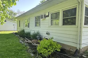 405 Marion St, Warsaw, IL 62379 - Photo 18