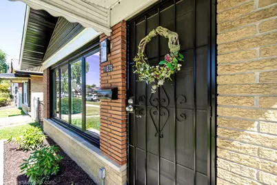11839 S Laflin Street, Chicago, IL 60643 - Photo 2