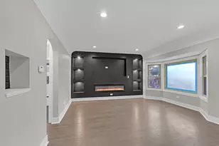 2231 N 73rd Ave, Elmwood Park, IL 60707 - Photo 6