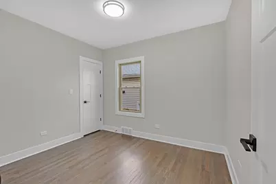 2231 N 73rd Avenue, Elmwood Park, IL 60707 - Photo 10