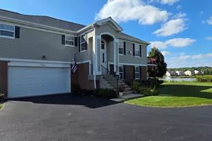 540 Legend Ln, McHenry, IL 60050 - Photo 1