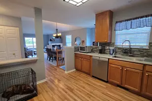 540 Legend Ln, McHenry, IL 60050 - Photo 8