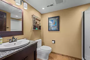 4023 N Ridge Ave, Arlington Heights, IL 60004 - Photo 40