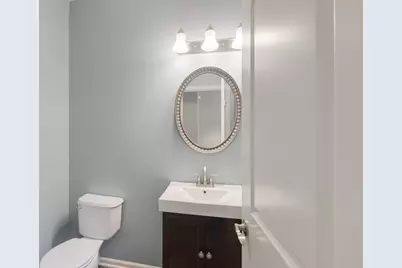 422 W Amberside Drive, Elgin, IL 60124 - Photo 12