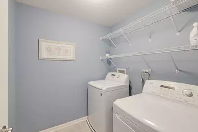 422 W Amberside Drive, Elgin, IL 60124 - Photo 18