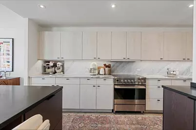 1 E Schiller Street #16C, Chicago, IL 60610 - Photo 12