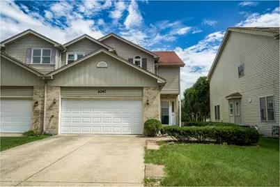 1047 Beninford Lane #-, Westmont, IL 60559 - Photo 1