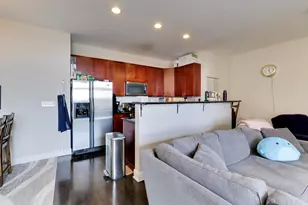 2700 W Belmont Ave, Chicago, IL 60618 - Photo 10