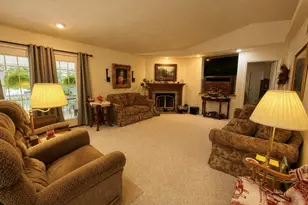 7507 Krutsinger Rd, Kinmundy, IL 62854 - Photo 40