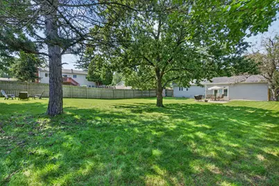 2021 Lancaster Lane, Wheaton, IL 60189 - Photo 38