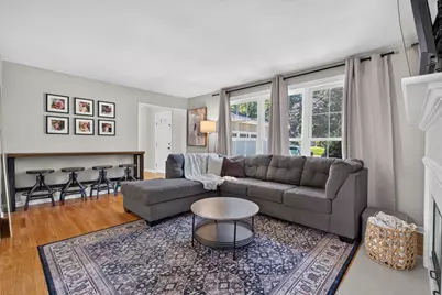2021 Lancaster Lane, Wheaton, IL 60189 - Photo 6