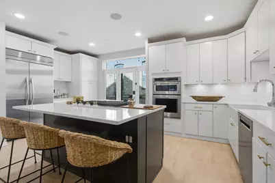 1856 W Superior Street, Chicago, IL 60622 - Photo 12
