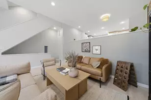 1856 W Superior St, Chicago, IL 60622 - Photo 8