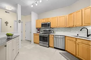 3100 Town Square Dr, Rolling Meadows, IL 60008 - Photo 6