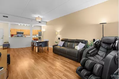3100 Town Square Drive #101, Rolling Meadows, IL 60008 - Photo 12