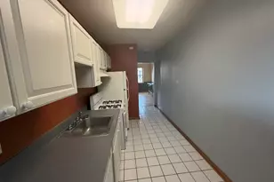 10927 S Longwood Dr, Chicago, IL 60643 - Photo 32