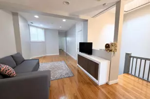 115 S Paulina St, Chicago, IL 60612 - Photo 2