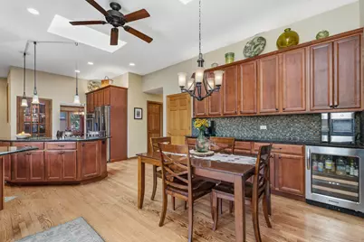 16052 Windmill Drive, Homer Glen, IL 60491 - Photo 8