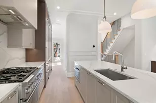 2679 N Orchard St, Chicago, IL 60614 - Photo 8