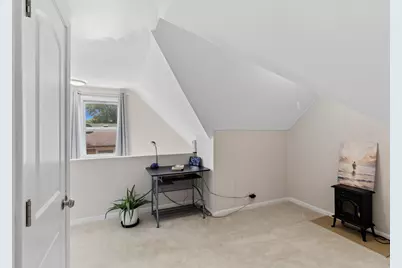 1033 Crescent Court, Round Lake Beach, IL 60073 - Photo 16