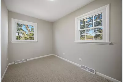 428 E 156th Place, South Holland, IL 60473 - Photo 16