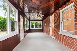 9737 S Central Park Ave, Evergreen Park, IL 60805 - Photo 28
