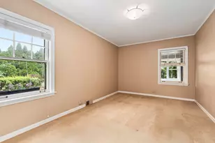 9737 S Central Park Ave, Evergreen Park, IL 60805 - Photo 18