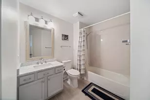 4825 Turnberry Dr, Hoffman Estates, IL 60010 - Photo 20