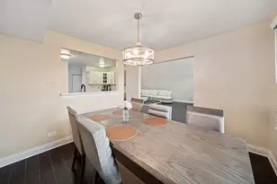 4825 Turnberry Dr, Hoffman Estates, IL 60010 - Photo 14