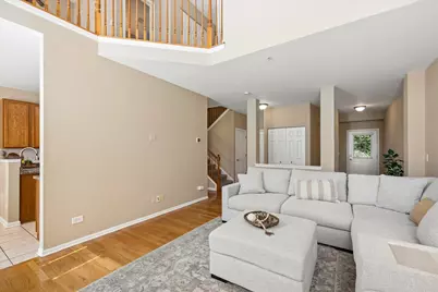 2008 Ivy Ridge Drive #2008, Hoffman Estates, IL 60192 - Photo 4