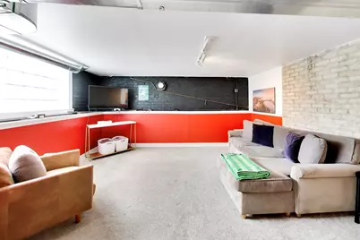 4147 N Dickinson Avenue, Chicago, IL 60641 - Photo 36