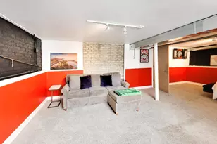 4147 N Dickinson Ave, Chicago, IL 60641 - Photo 38